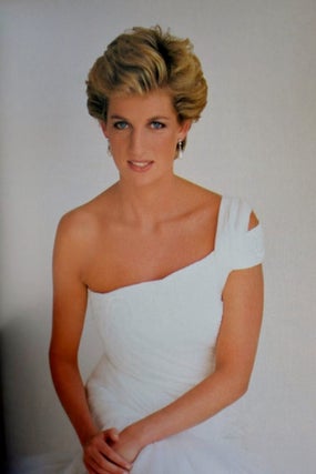 Diana: 1961-1997 Her True Story (Completely Rev)