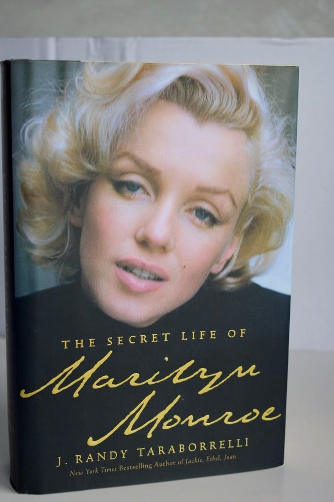 Item #690 The Secret Life Of Marilyn Monroe. J. Randy Taraborrelli.